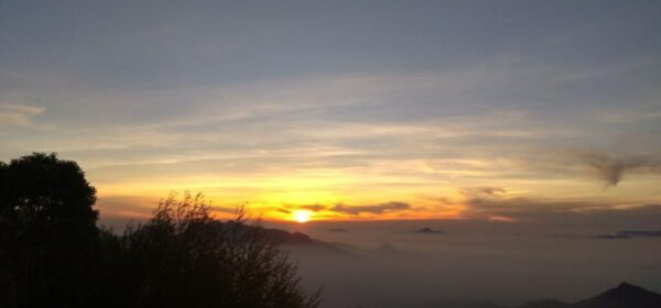 sunset trekking in munnar
